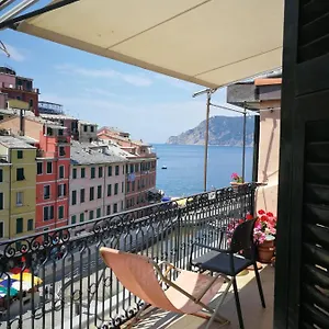 https://apartment-sea-view.hotelitalianriviera.com