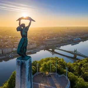 https://balint-budapest-apartment-next-to-synagogue.inbudapesthotels.com